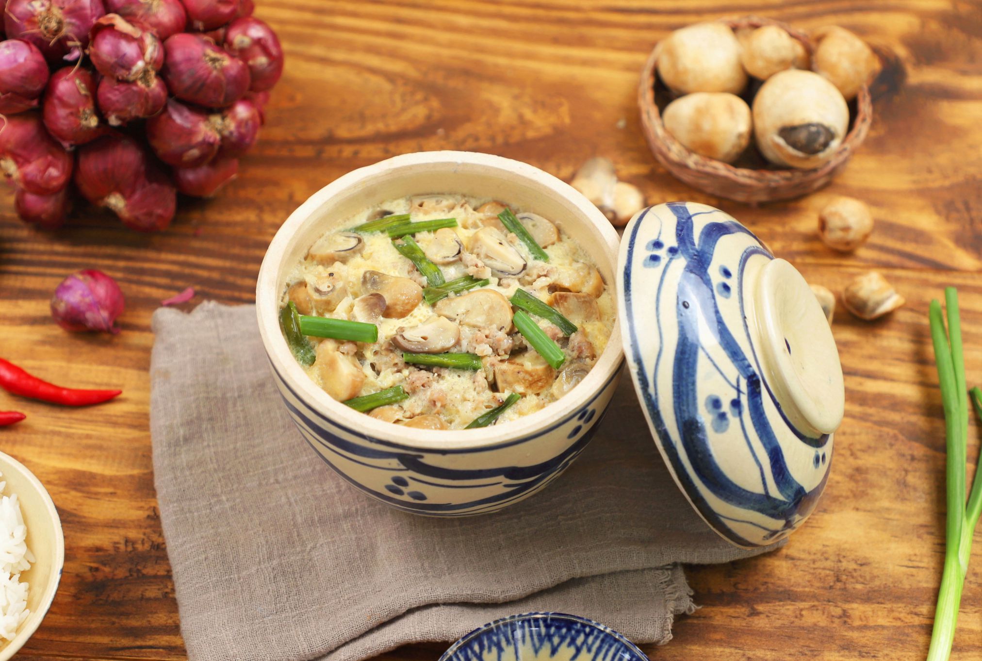 Trứng hấp là một trong những món ăn được nhiều người yêu thích  Trứng hấp là một trong những món ăn được nhiều người yêu thích